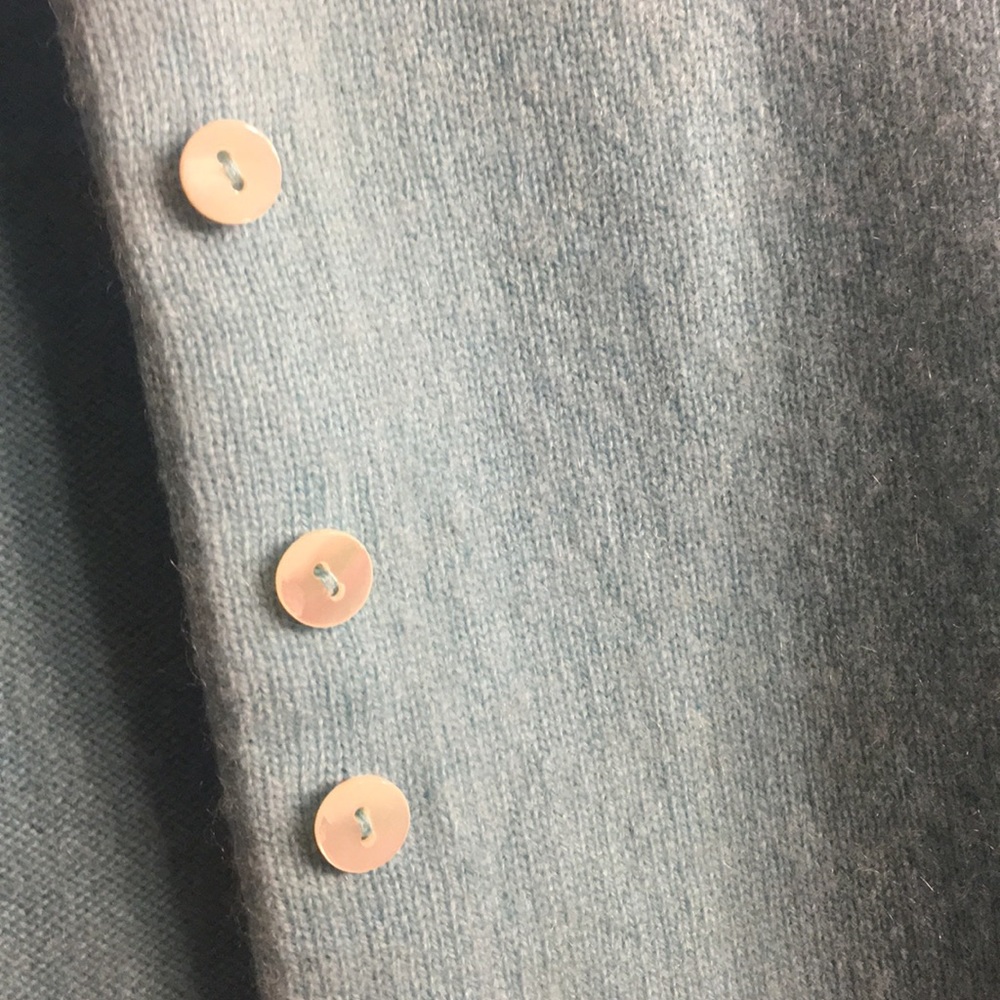 Talbots cashmere cardigan - Picture 5 of 7